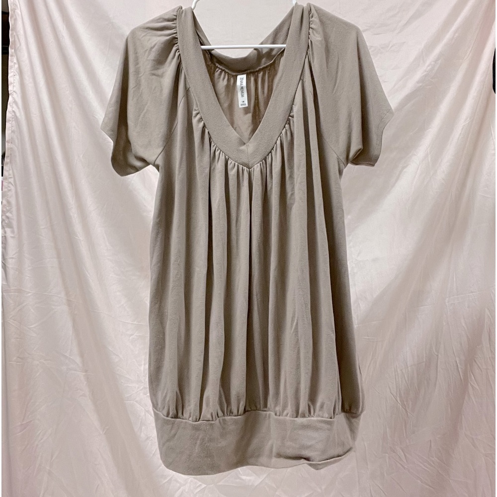 Light tan Soft V-Neck Short Sleeve Shirt